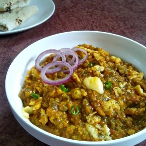 Egg Tarka : Avinandan Restaurant Jalpaiguri