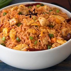 Mixed Schezwan Fried Rice : Hungry Spoon Jalpaiguri