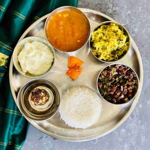 Veg Thali : Kalpana pisi